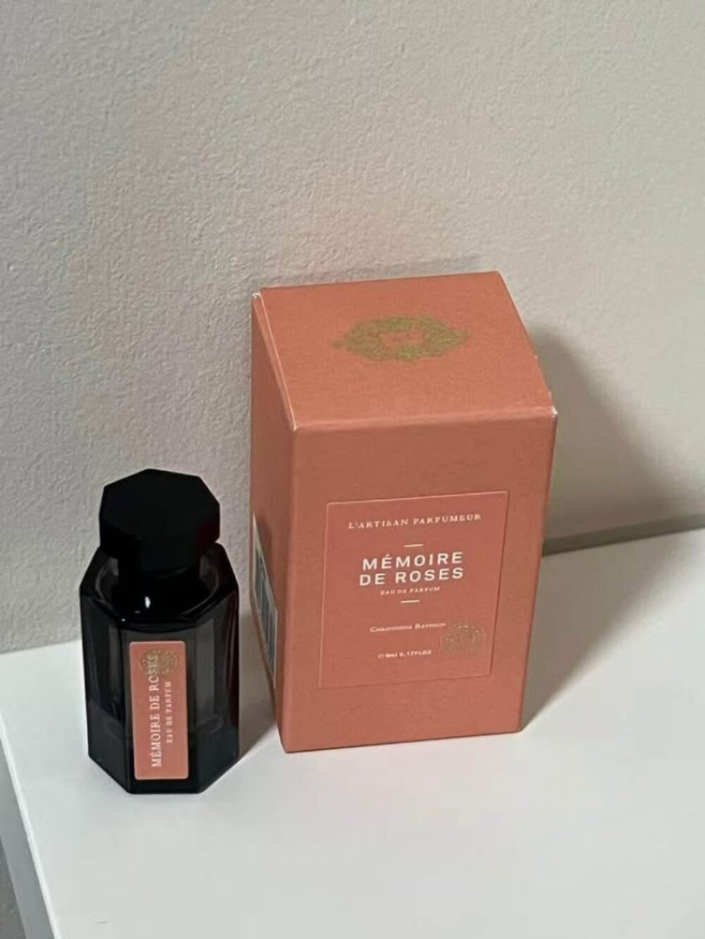 🌹 Mémoire de Roses Eau de Parfum – 5ml Mini Dabber | L’Artisan Parfumeur